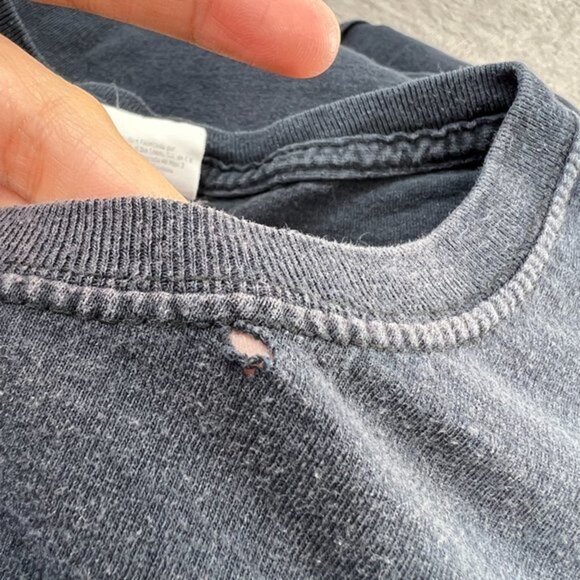 DARE Y2K Shirt Womens Small American Flag USA Graphic Tee - Picture 3 of 9